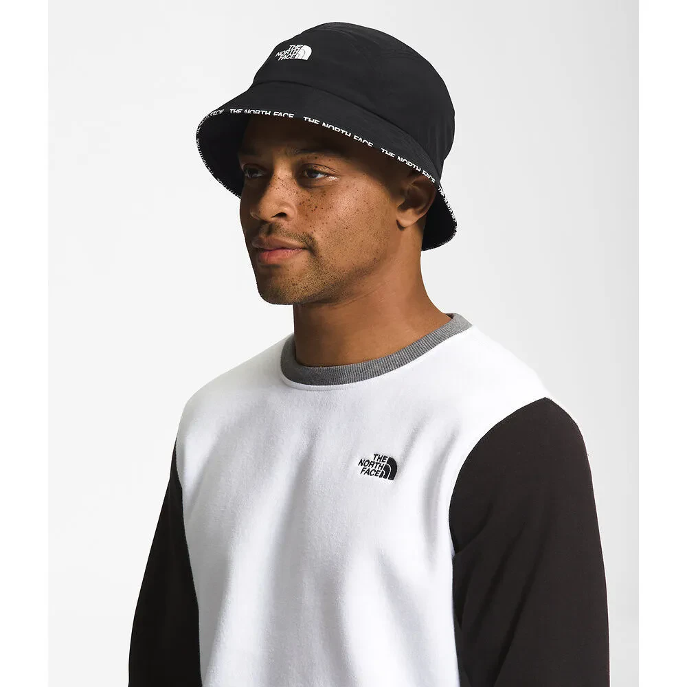 CYPRESS BUCKET TNF BLACK