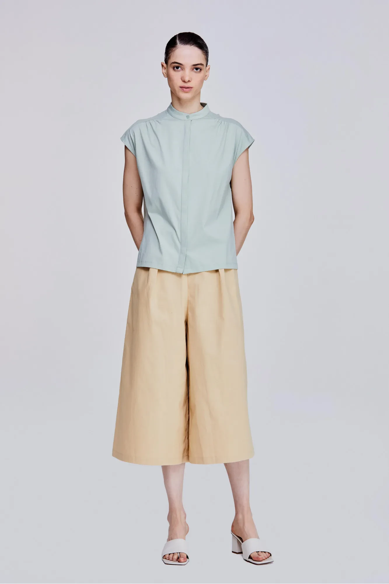 MANDARIN COLLARED JERSEY TOP