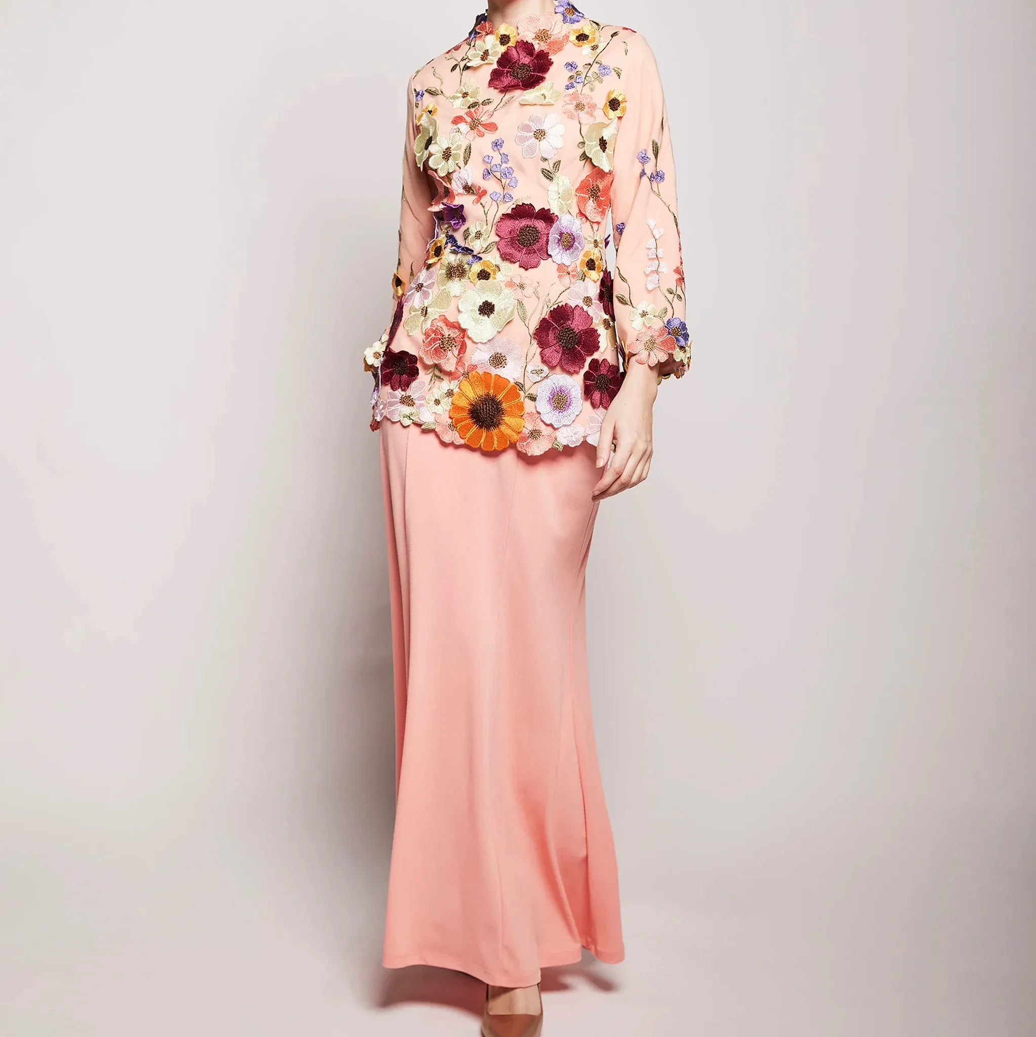 AATIYA FLORAL EMBOIDERED KURUNG (PINK)