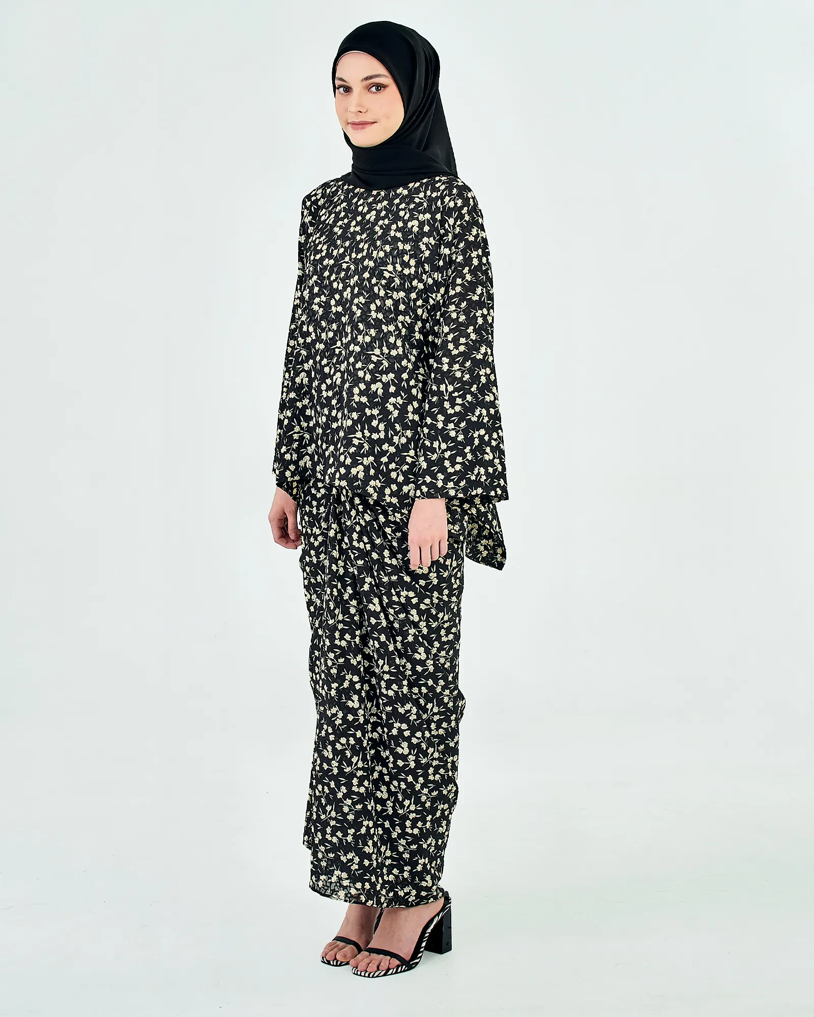 JASMINE KAFTAN SET IN BLACK