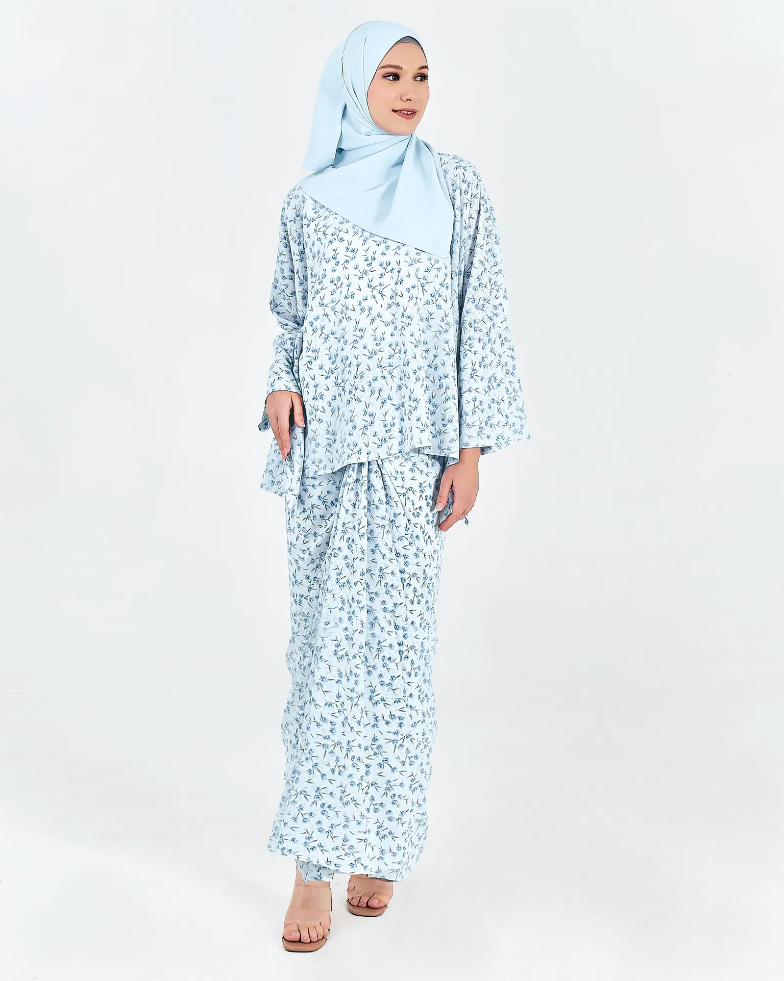 JASMINE KAFTAN SET IN SKY BLUE