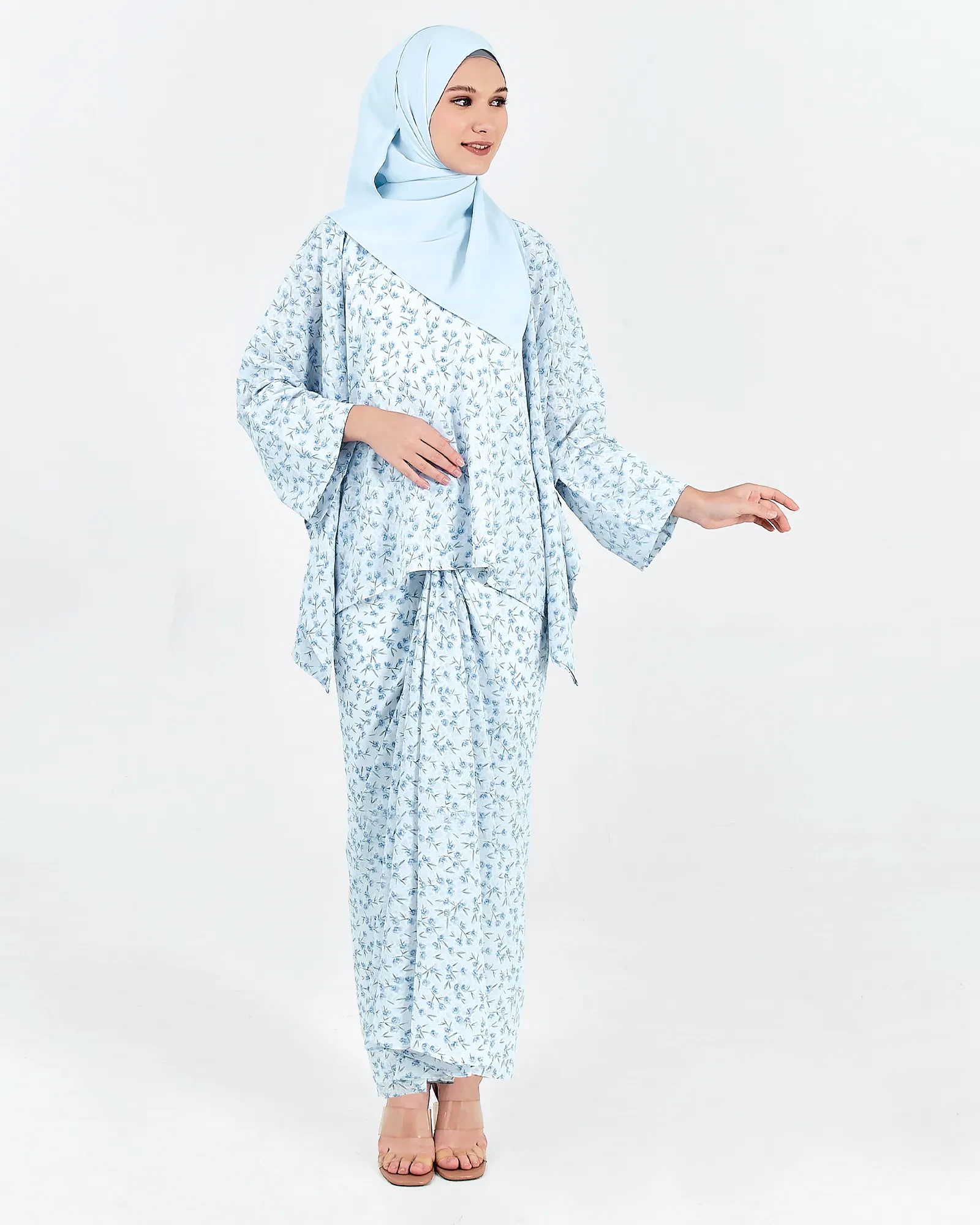 JASMINE KAFTAN SET IN SKY BLUE