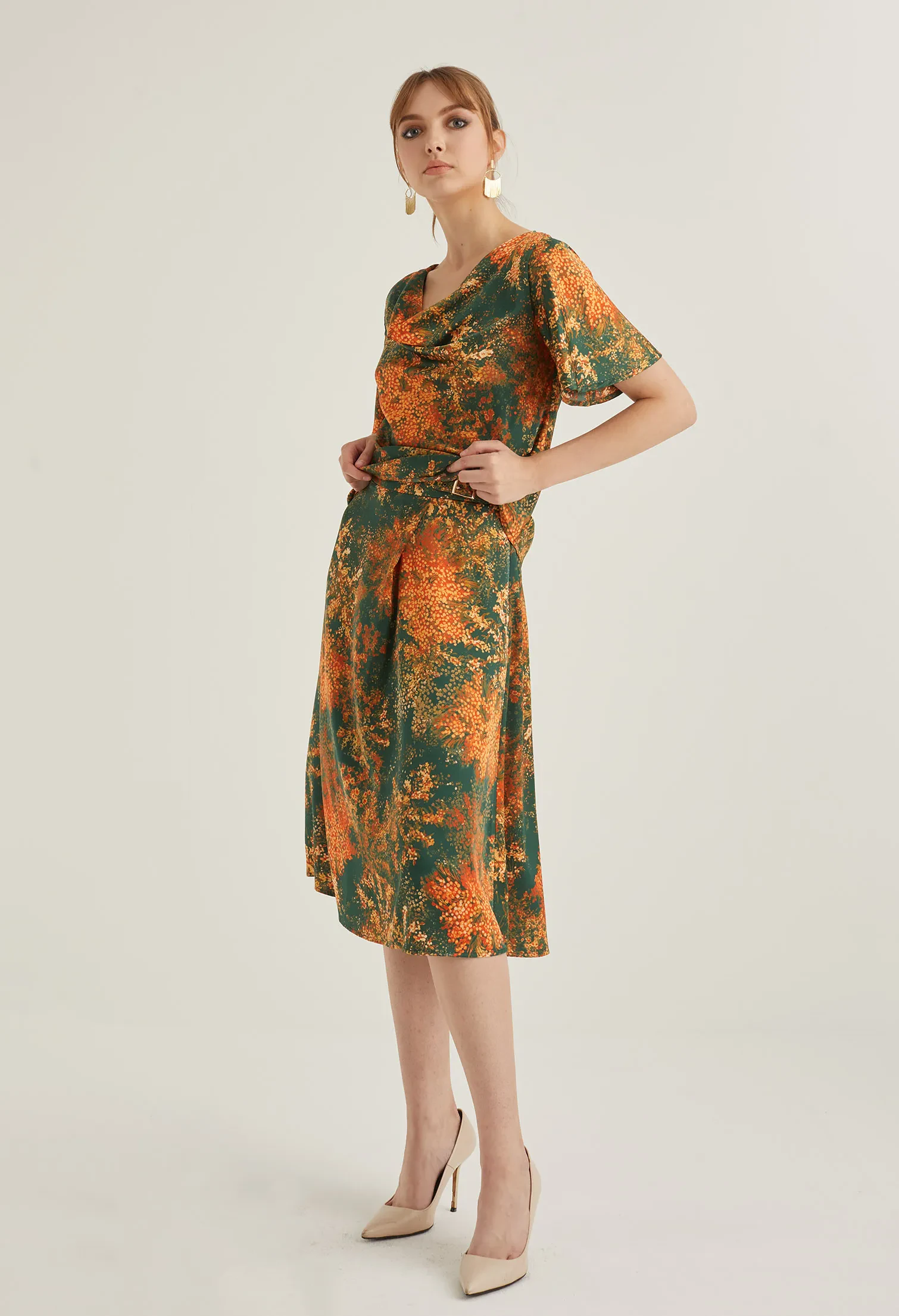 FLORAL BURST COWL NECK BLOUSE [EMERALD]