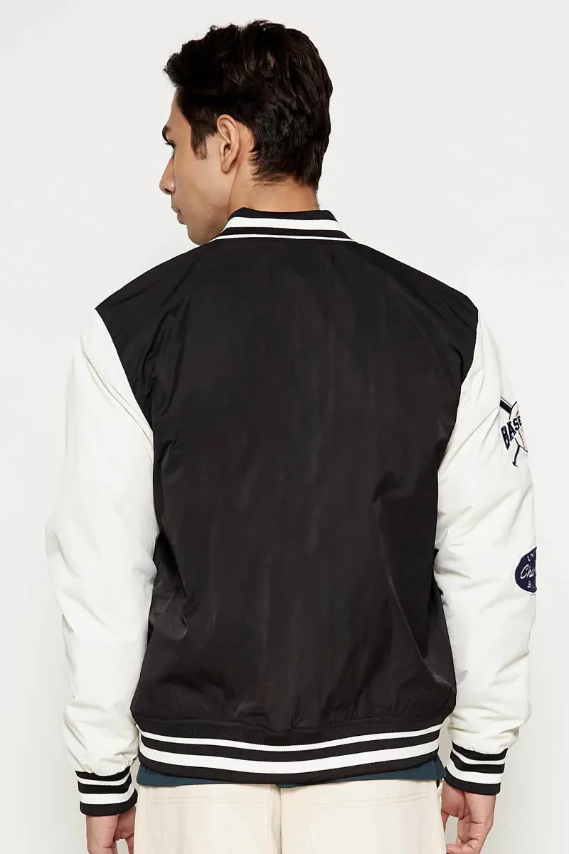 MEN ESSENTIAL JACKET BLACK