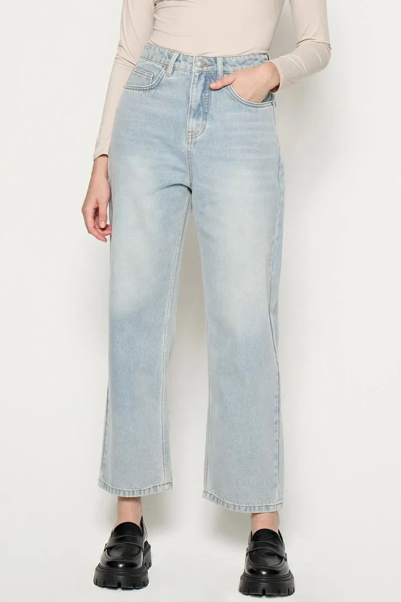 LADIES ESSENTIAL LONG JEANS LT BLUE