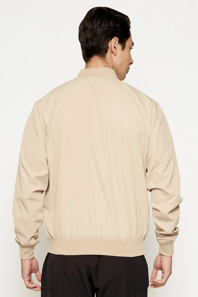 MEN ESSENTIAL JACKET KHAKI