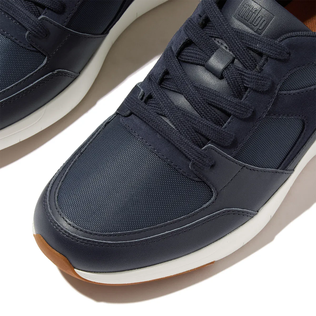 ANATOMIFLEX MEN'S MATERIAL MIX PANEL TRAINERS