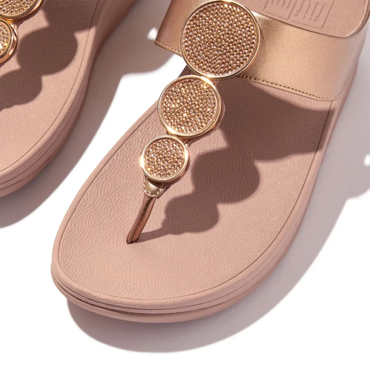 HALO WOMEN BEAD-CIRCLE METALLIC TOE-POST