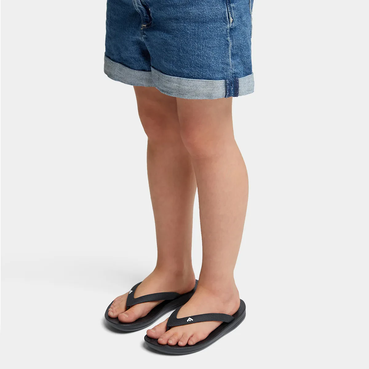 IQUSHION KIDS ERGONOMIC FLIP FLOPS