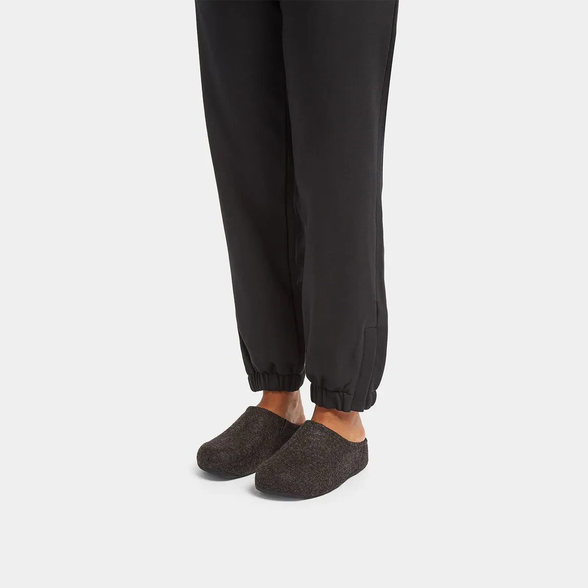 SHUV WOMEN E02 CUSHY FELT CLOG
