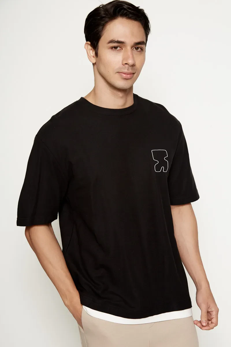 MEN CASUAL LOOSE FIT GRAPHIC TEE BLACK