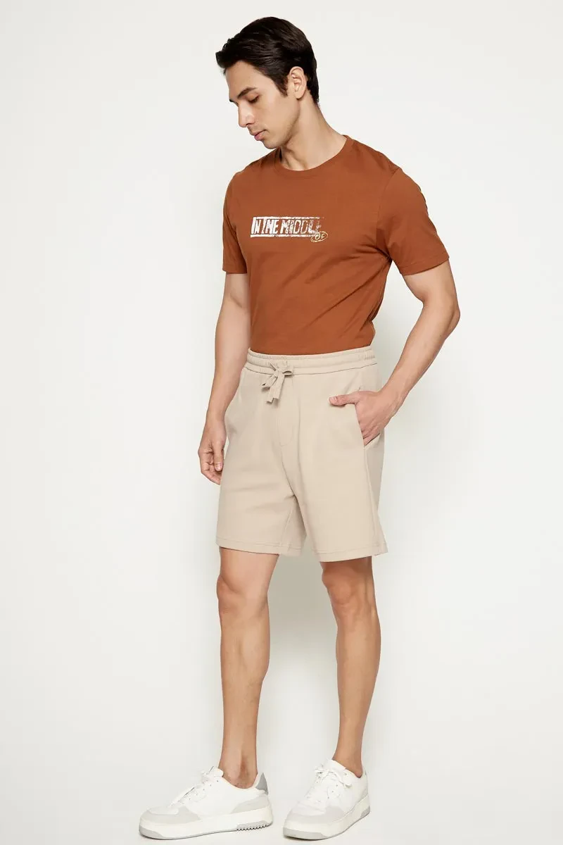 MEN CASUAL FIT GRAPHIC TEE BROWN