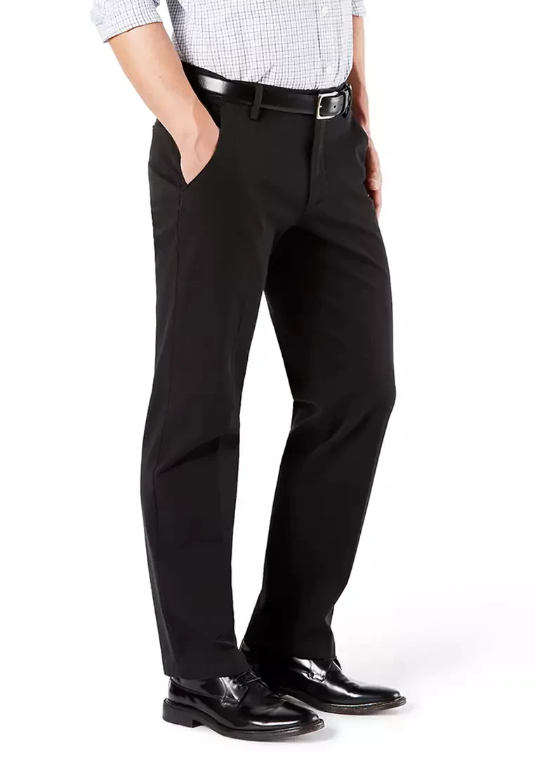 STRAIGHT FIT WORKDAY KHAKI SMART 360 FLEX PANTS MEN